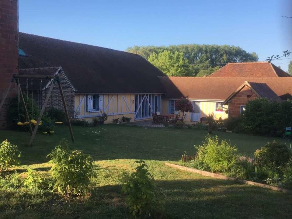 La Cler'Hier Hotel Clerey Exterior photo